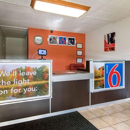 Motel 6-New Stanton, Pa Exterior photo